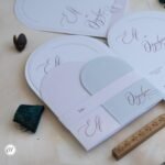 Oval Kesim Davetiye Çiçekli - Görsel 2