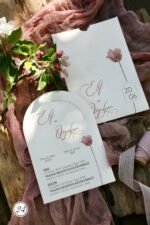 Oval Kesim Çiçekli Davetiye - Görsel 2