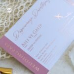 Dikdörtgen Gül Çiçeği Altını Pasaportlu Davetiye - Görsel 2