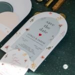 Oval Kesim Davetiye Çiçekli - Görsel 6